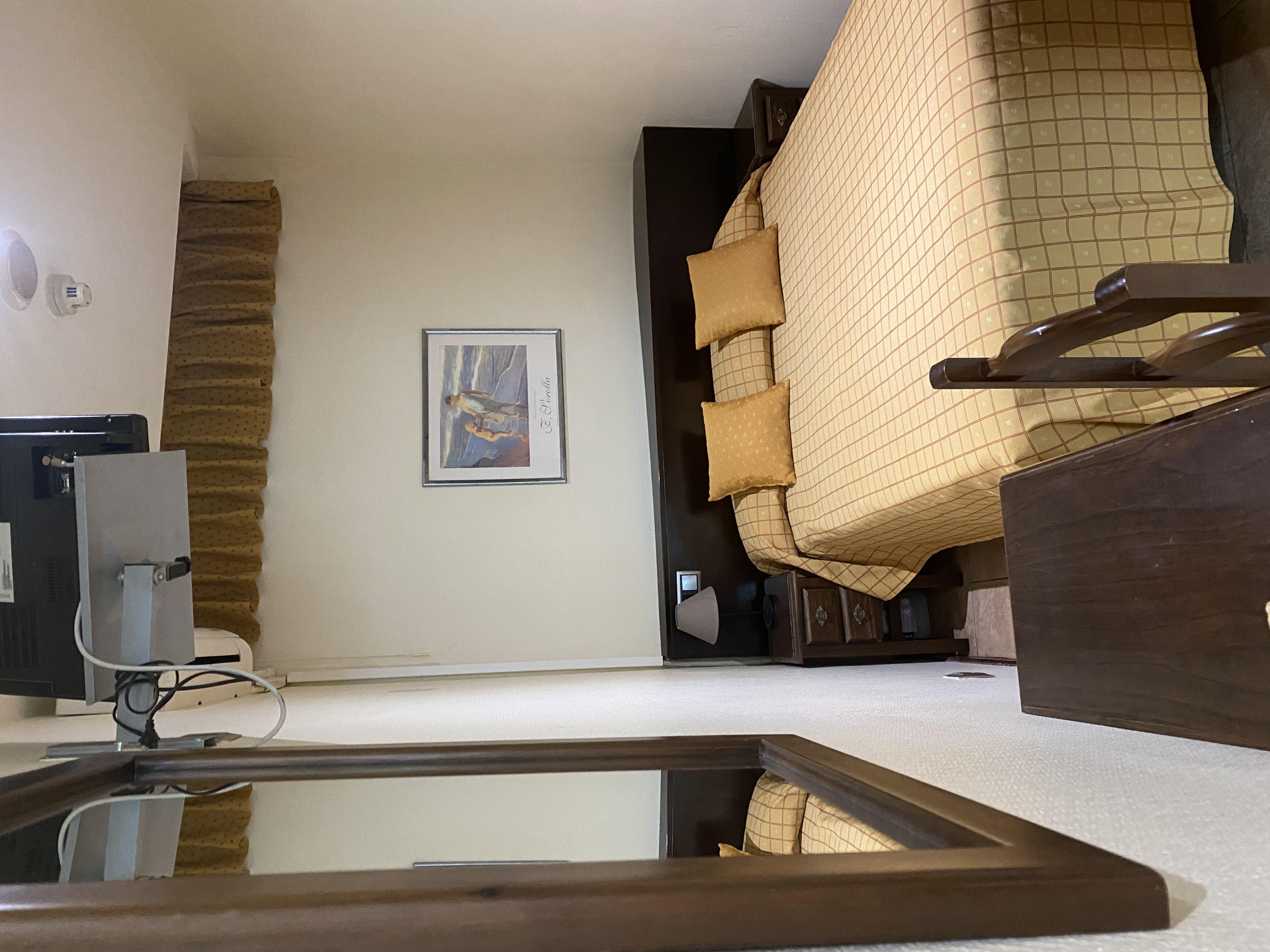 Hotel Complutense 알칼라데에나레스 외부 사진